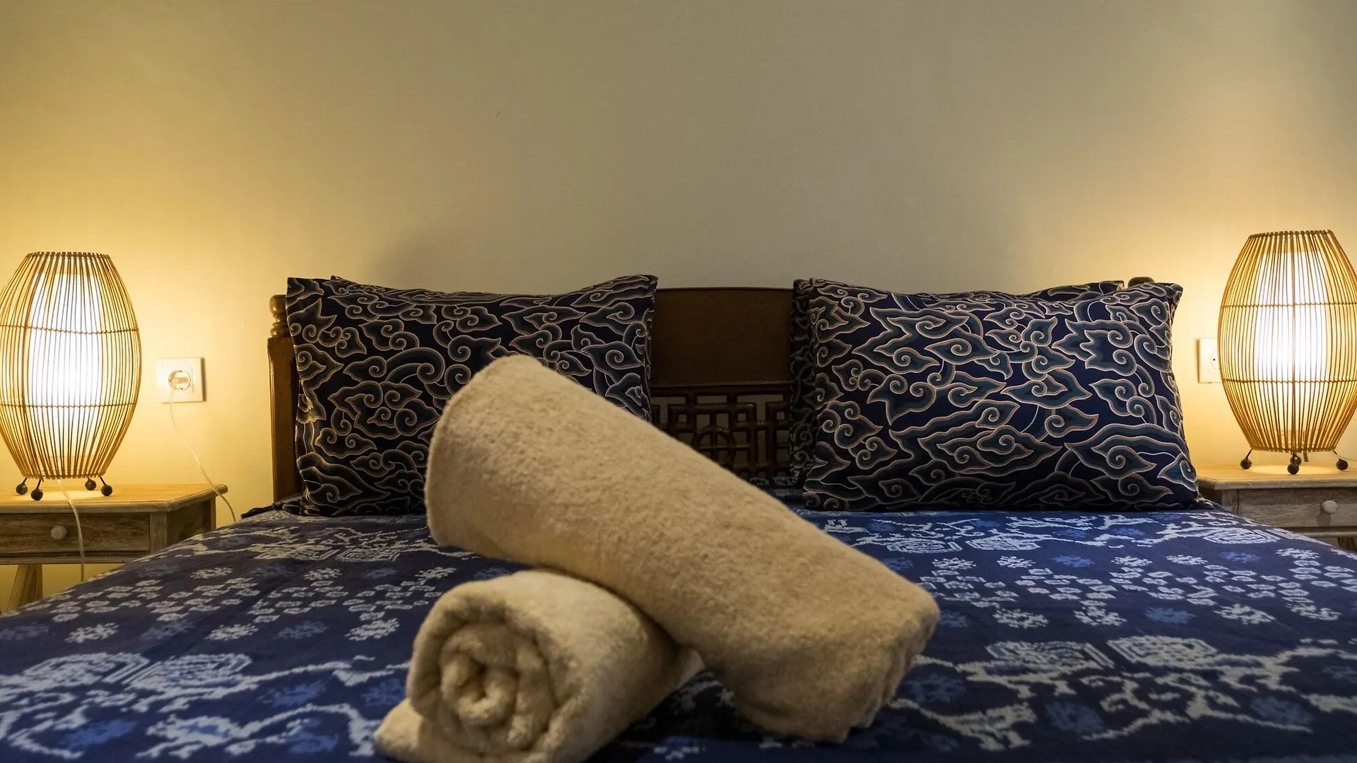 Easy Surf Camp Hotel Kuta  3*, Kuta (Bali) Indonesia
