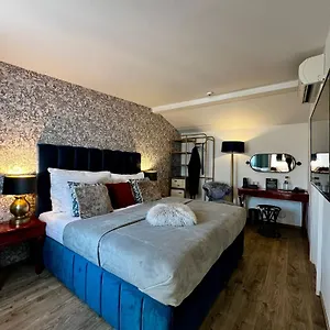 Hotel Antik ****