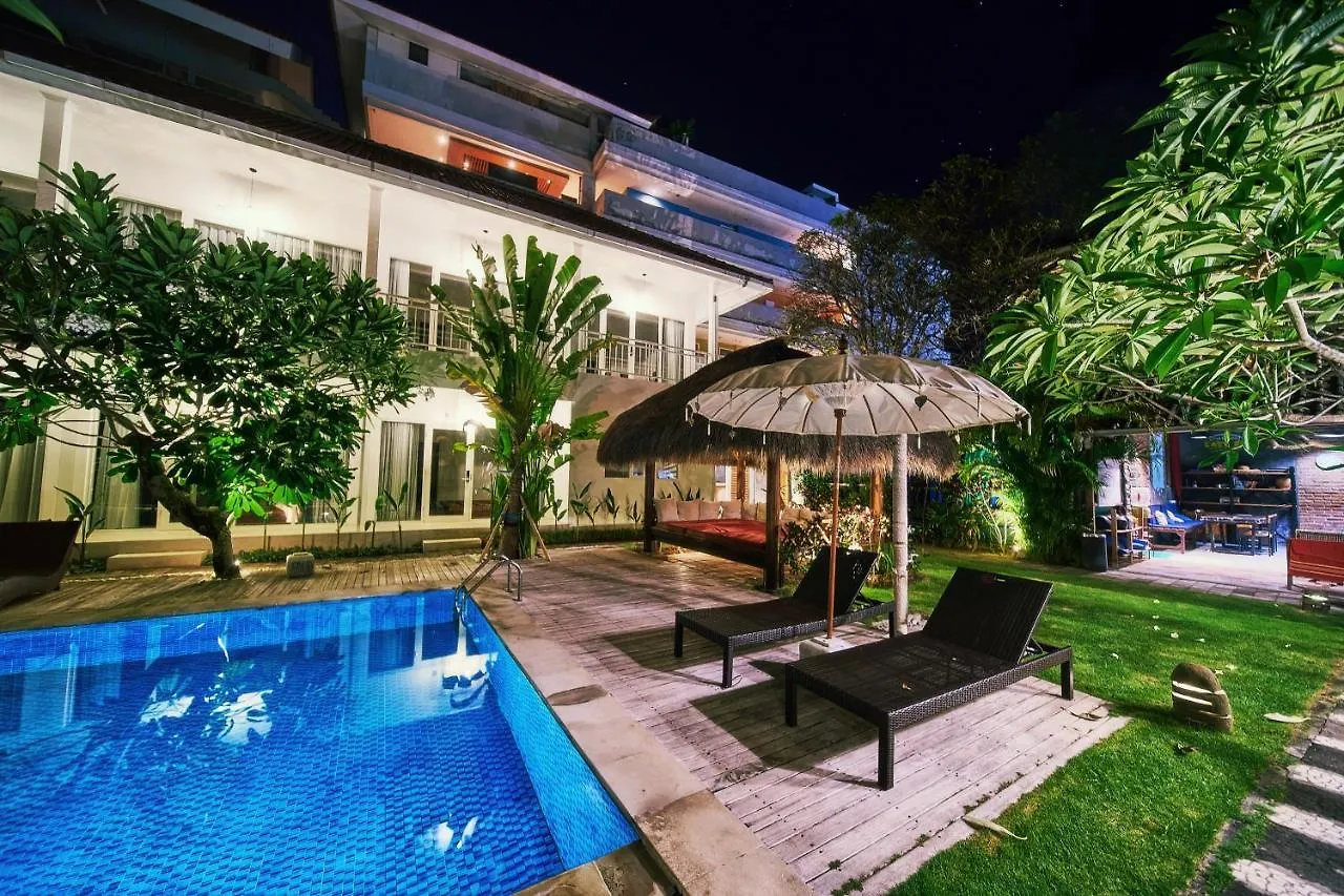 Easy Surf Camp Hotel Kuta  Kuta (Bali)