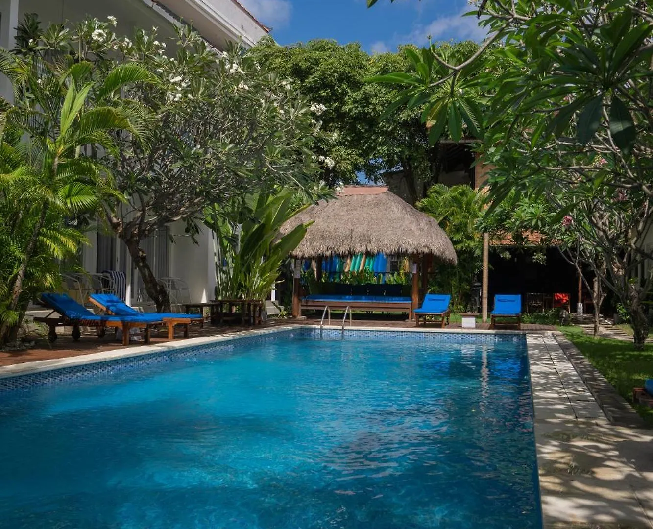 ***  Easy Surf Camp Hotel Kuta  Indonesia