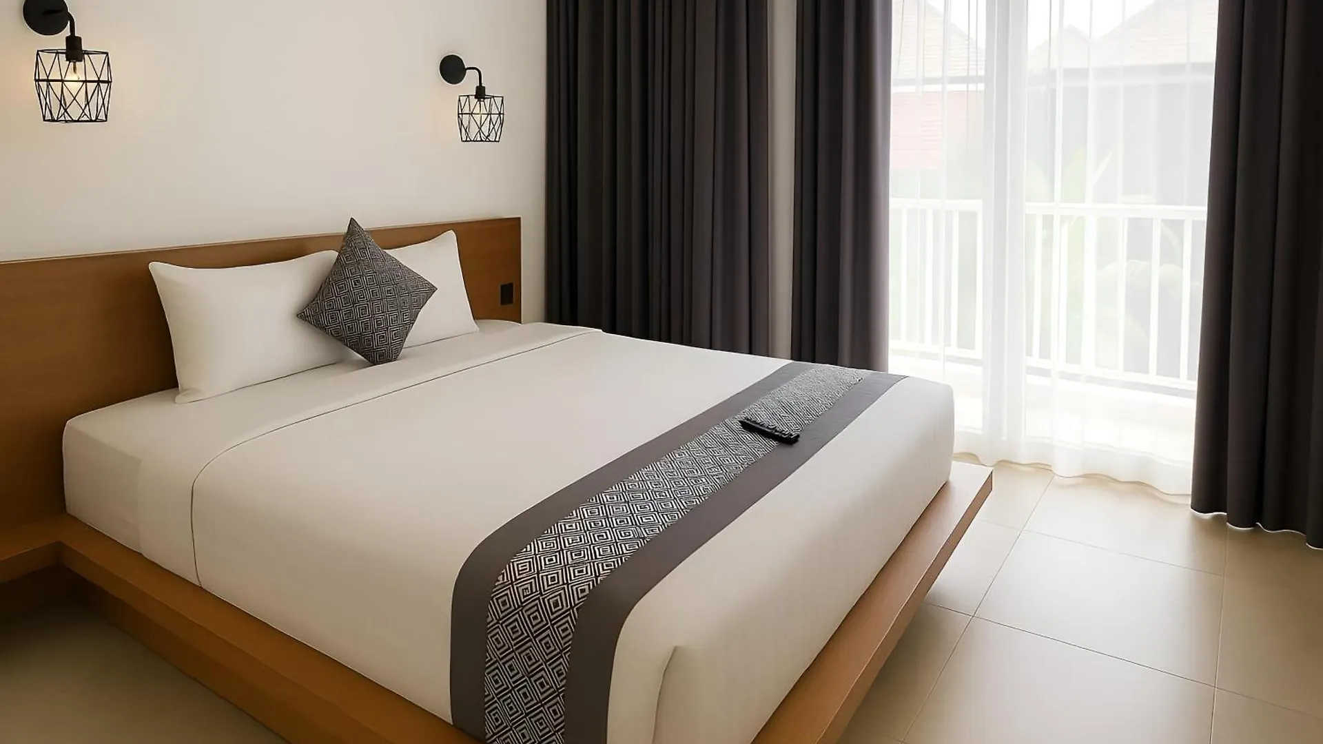 Easy Surf Camp Hotel Kuta   Kuta (Bali)