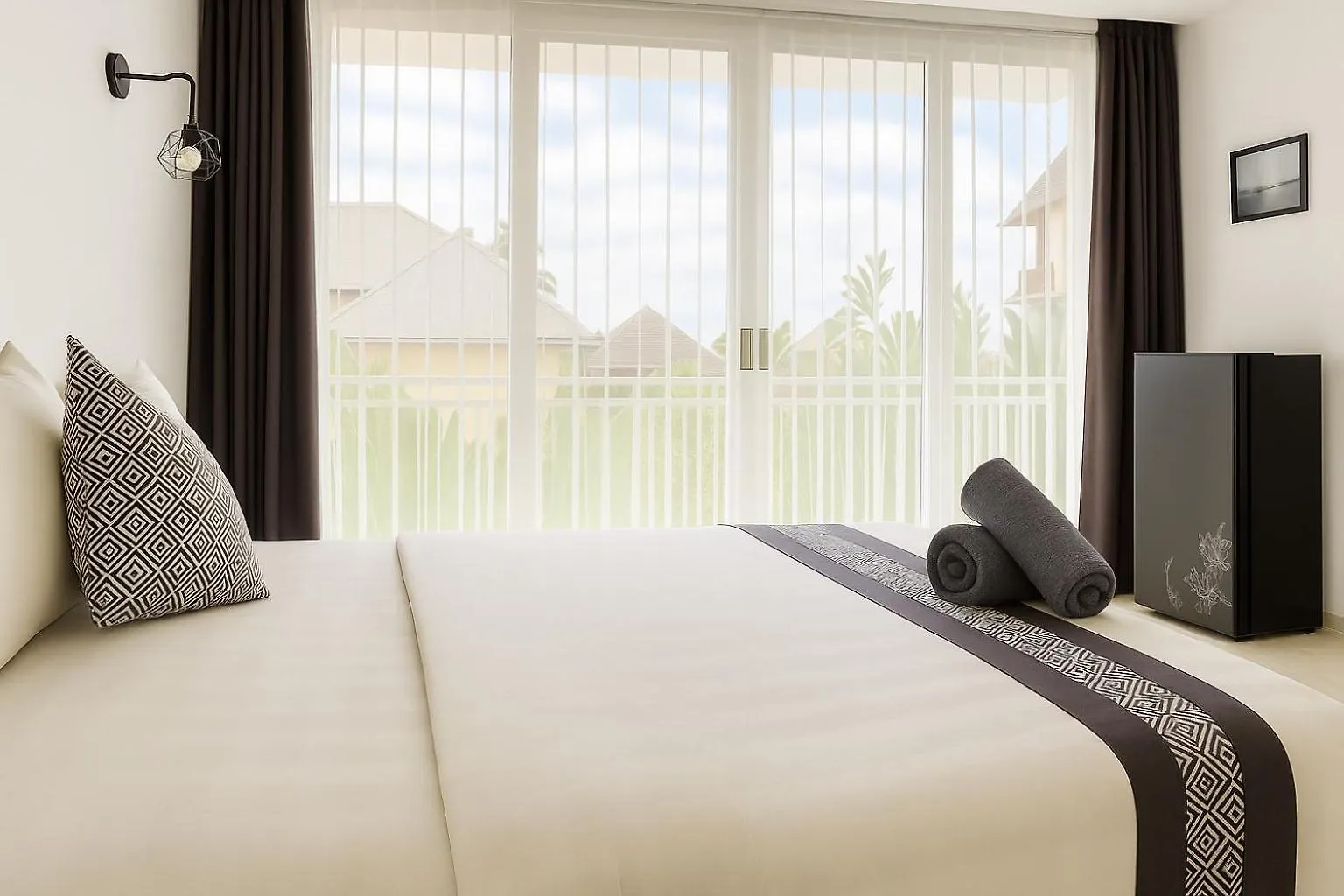 Easy Surf Camp Hotel Kuta   Kuta (Bali)