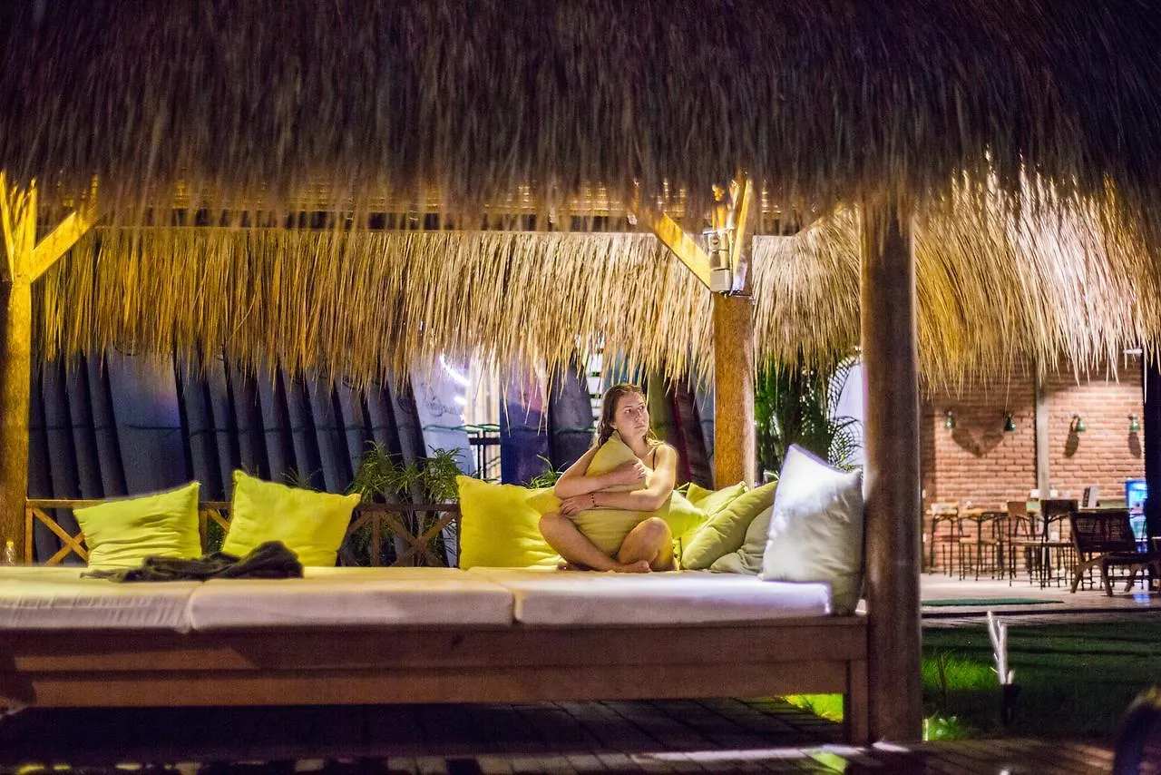 Easy Surf Camp Hotel Kuta